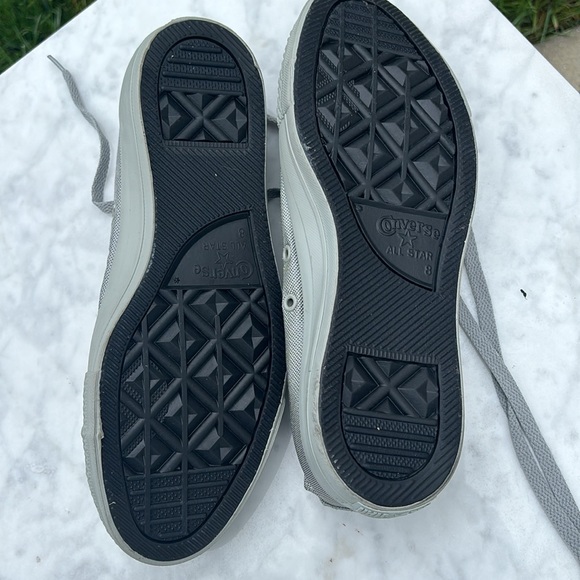 Grey Converse - Picture 4 of 5